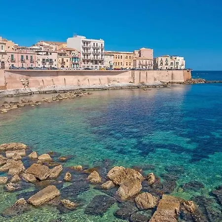 La Casetta Di Diana Ortigia * Syracuse