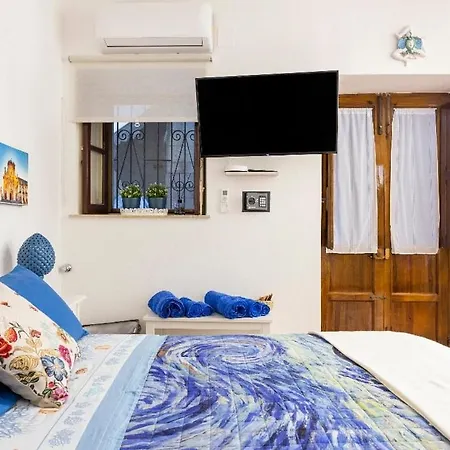 La Casetta Di Diana Ortigia Holiday home *